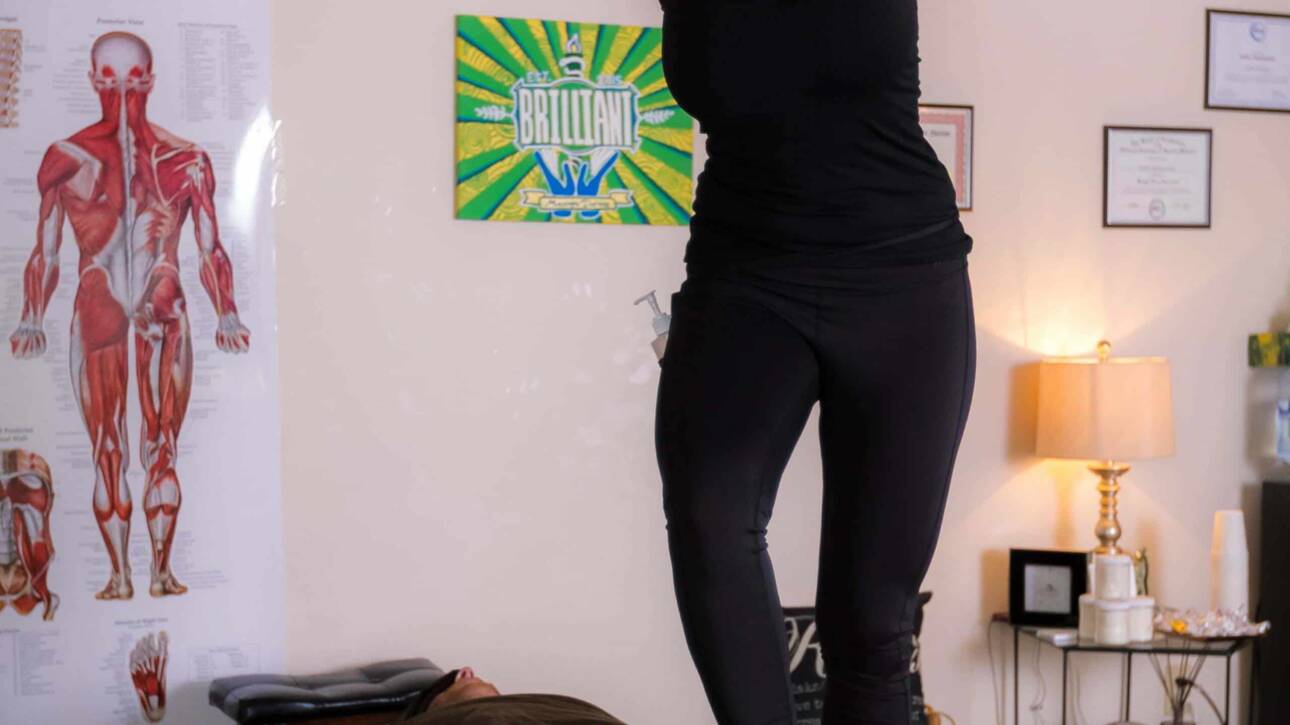 Ashiatsu- Deep Tissue Massage at Brilliant Massage Therapy